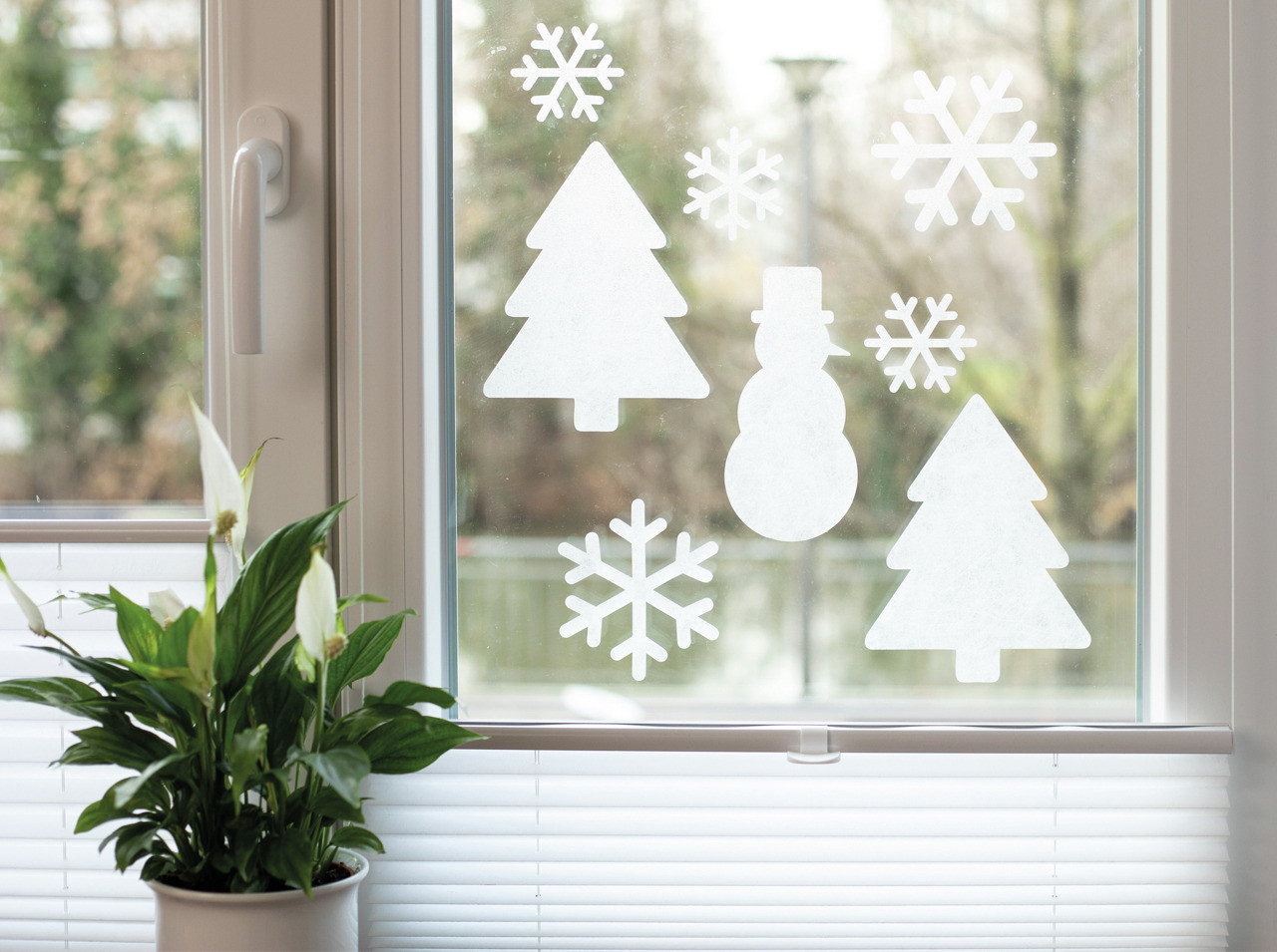 d-c-fix Fensterfolie Static Premium Snow UV Sichtschutz beidseitig  Blickdicht statisch selbsthaftend Folie für Bad-Fenster, Küche, Glastür